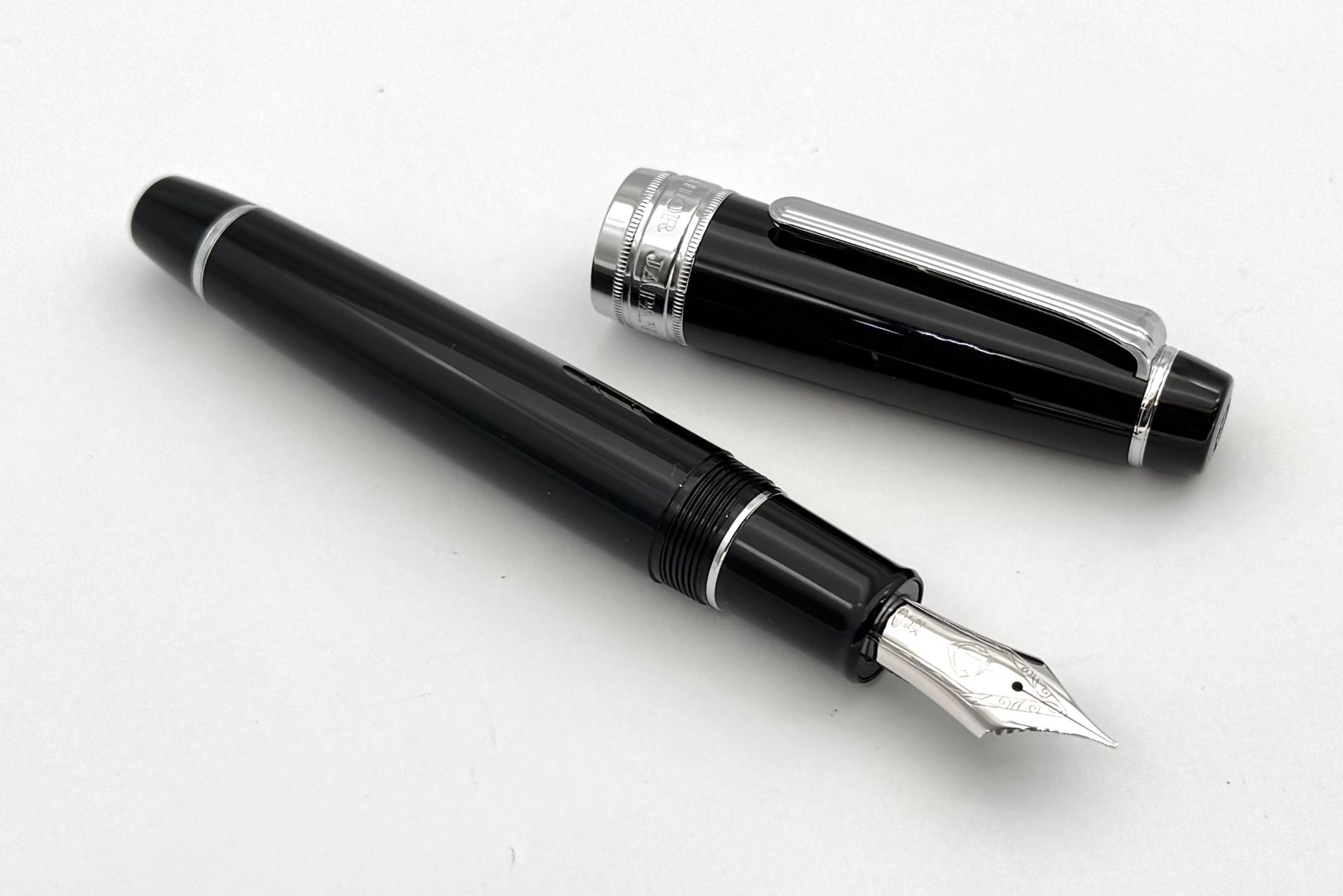 SailorKoPKingProfessionalGearBlackwithRhodiumTrimFP_B